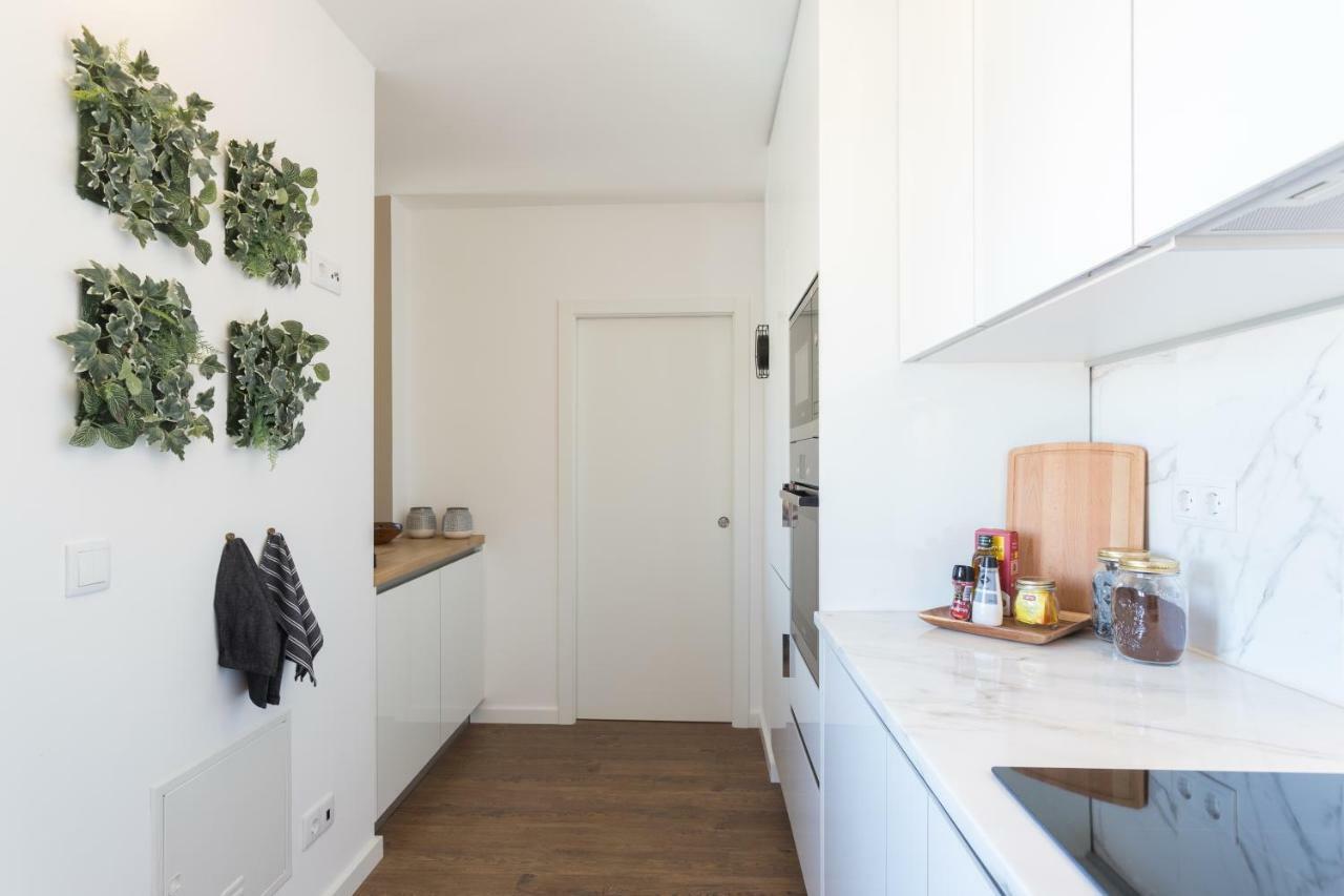 Alfama Lounge Three-Bedroom Apartment W/ River View And Parking - By Lu Holidays Lisboa Exterior foto