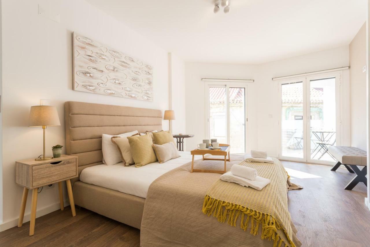 Alfama Lounge Three-Bedroom Apartment W/ River View And Parking - By Lu Holidays Lisboa Exterior foto